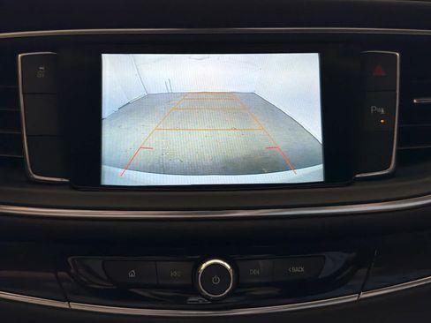 Used 2018 Buick Enclave Essence FWD image 51