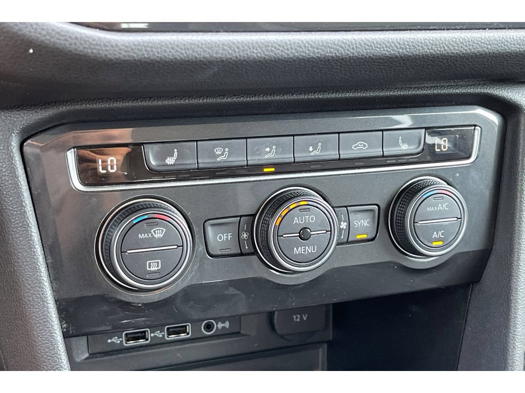 Used 2019 Volkswagen Tiguan SE AWD/4WD image 28