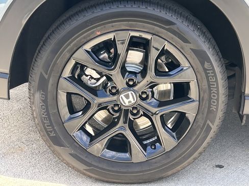 Used 2024 Honda HR-V Sport image 7