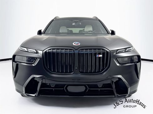 Used 2023 BMW X7 M60i w/ Executive Package AWD/4WD image 2