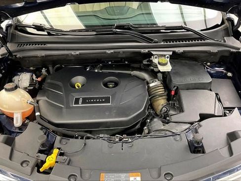 Used 2017 Lincoln MKC Select w/ Select Plus Package AWD/4WD image 28