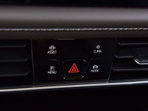 New 2026 Volkswagen Atlas SEL AWD/4WD image 15