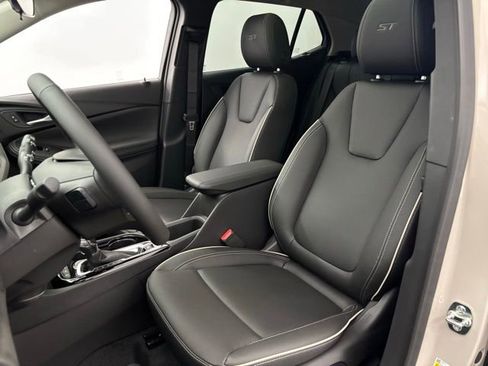 New 2026 Buick Encore GX Sport Touring w/ Studio Series image 18