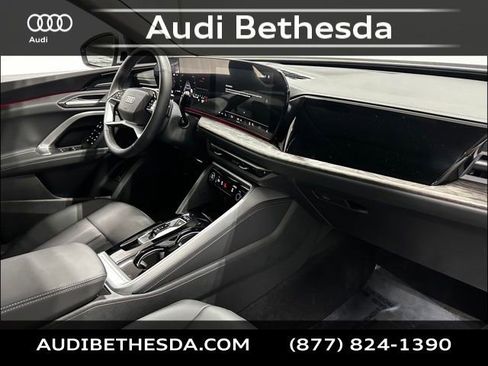 Certified 2025 Audi Q5 Premium w/ Premium Plus AWD/4WD image 11