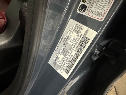 Used 2024 MAZDA CX-5 Carbon Edition image 9