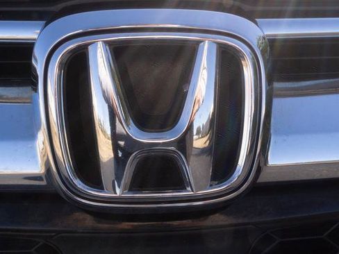 Used 2018 Honda CR-V Touring image 41