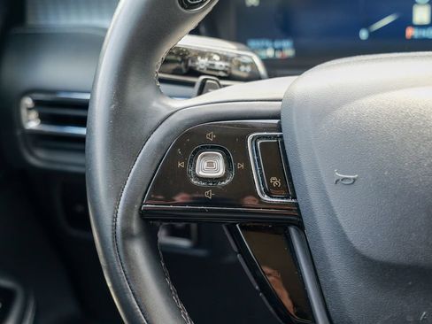 Used 2023 Lincoln Corsair AWD image 43