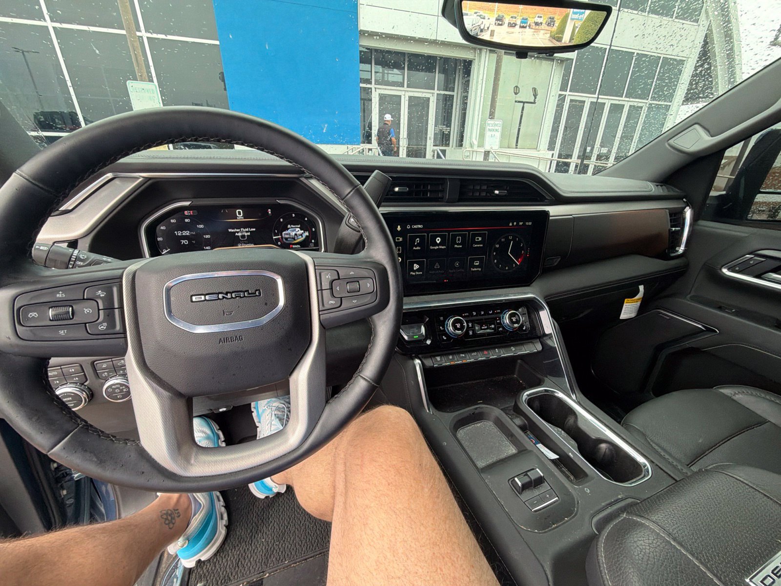 Used 2025 GMC Sierra 2500 Denali w/ Technology Package AWD/4WD image 3