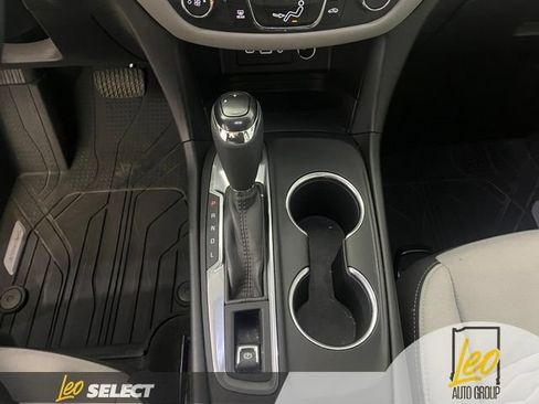 Used 2021 Chevrolet Equinox LS w/ LS Convenience Package AWD/4WD image 20