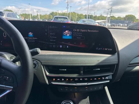 Used 2026 Cadillac CT5 V w/ Technology Package RWD image 13