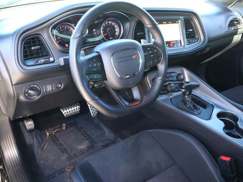 Used 2023 Dodge Challenger R/T Scat Pack image 9