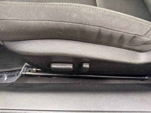 Used 2015 Chevrolet Camaro LT image 12