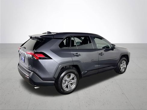 Used 2024 Toyota RAV4 LE image 6