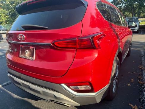 Used 2019 Hyundai Santa Fe SEL FWD image 9