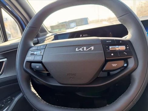 New 2026 Kia Sportage X-Line w/ X-Line Premium Package AWD/4WD image 19