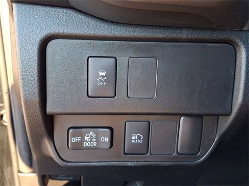 Used 2023 Toyota Tacoma TRD Sport image 24