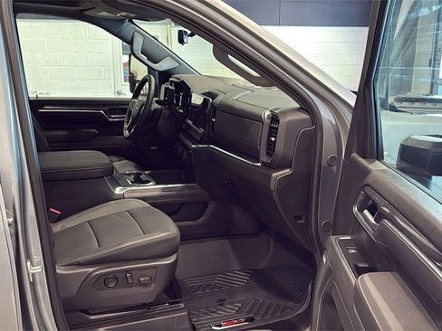 Used 2026 Chevrolet Silverado 2500 LTZ w/ LTZ Plus Package image 12