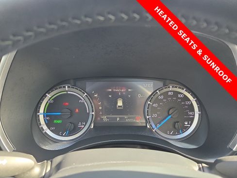 Used 2024 Toyota Highlander XLE image 23