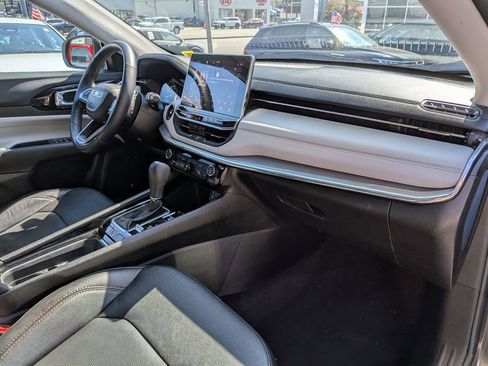 Used 2022 Jeep Compass Limited w/ Sun and Sound Group image 26