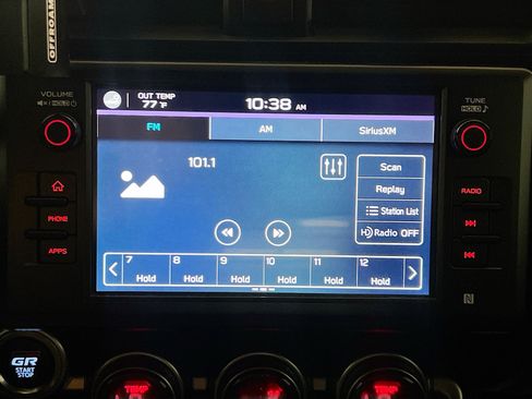 Used 2023 Toyota GR86 RWD image 10