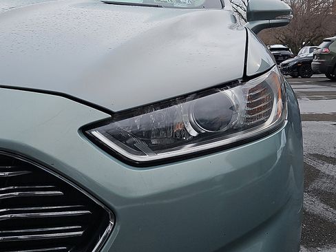 Used 2013 Ford Fusion SE image 9