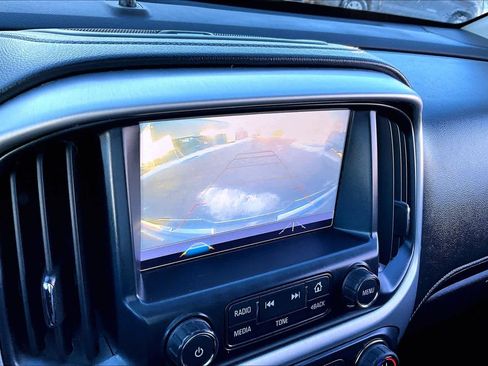 Used 2018 GMC Canyon SLT w/ Trailering Package image 26