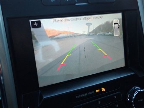 Used 2016 Ford F150 Lariat image 40