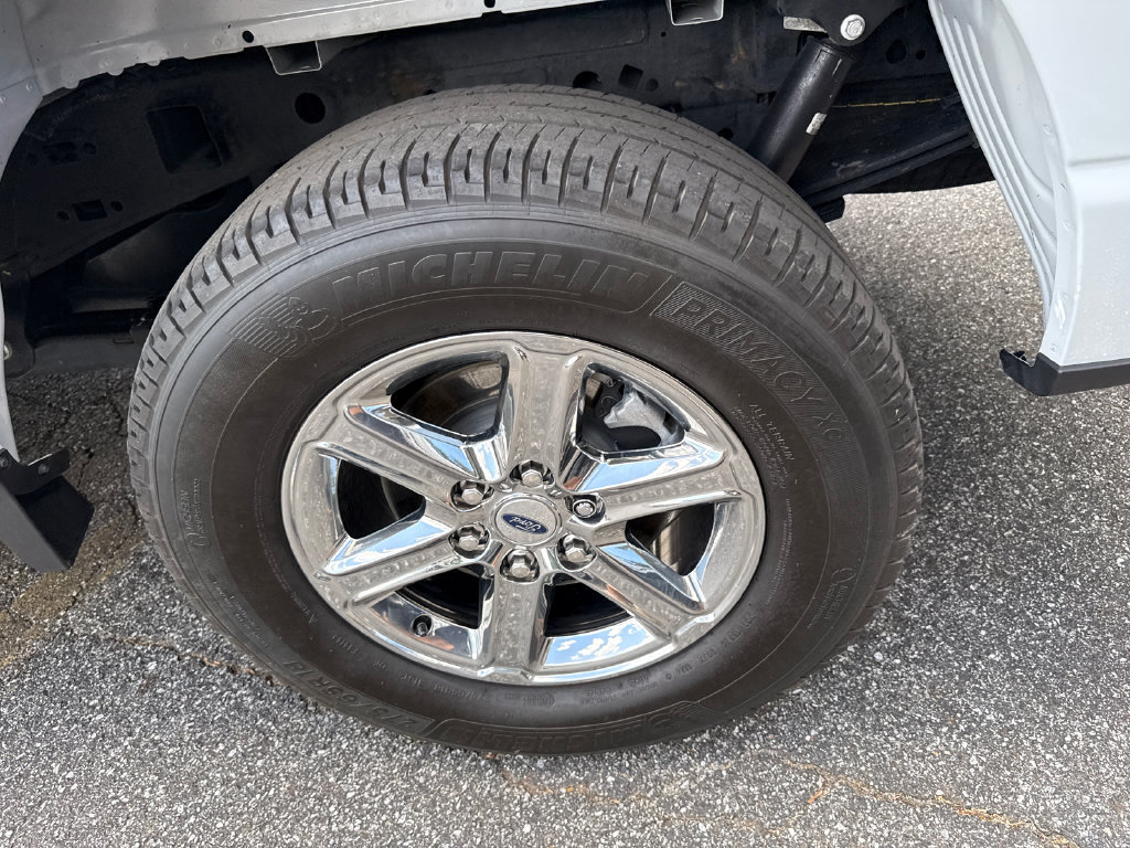 Used 2024 Ford F150 XLT w/ Equipment Group 302A MID AWD/4WD image 19