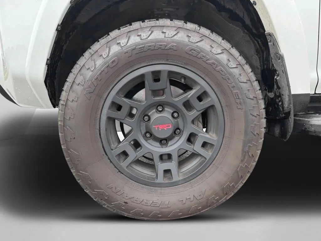 Used 2024 Toyota 4Runner TRD Pro AWD/4WD image 33