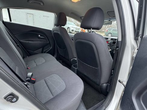 Used 2013 Kia Rio LX w/ PWR Pkg image 9