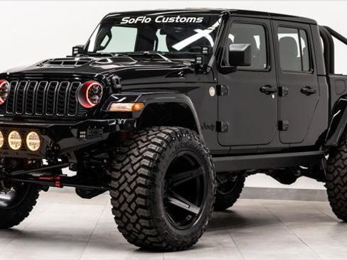 Used 2026 Jeep Gladiator Sport image 17