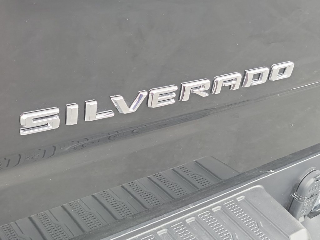 Used 2026 Chevrolet Silverado 1500 RST w/ Z71 Off-Road Package AWD/4WD image 24