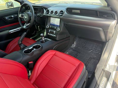 Used 2021 Ford Mustang GT Premium w/ GT Performance Package RWD image 26