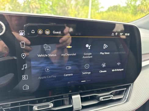 New 2026 Chevrolet Equinox RS w/ Convenience Package III FWD image 23