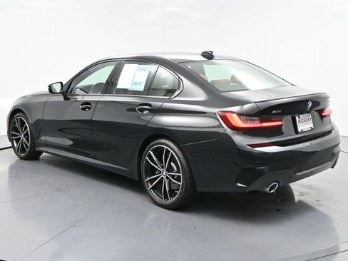 Used 2022 BMW 330i xDrive Sedan w/ M Sport Package AWD/4WD image 5