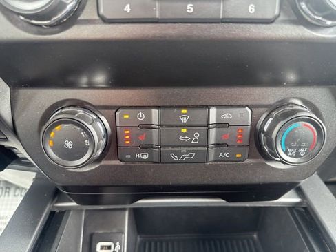 Used 2019 Ford F150 XLT w/ Equipment Group 302A Luxury AWD/4WD image 20