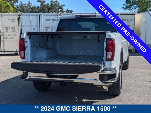 Used 2024 GMC Sierra 1500 SLE image 17