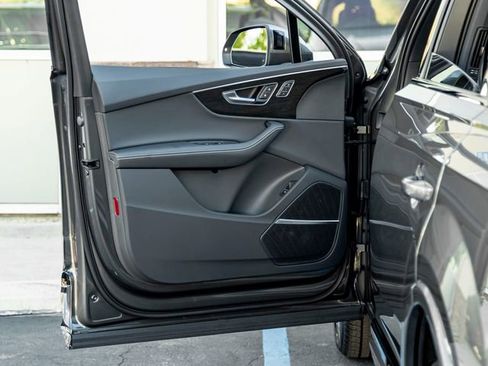 New 2026 Audi Q7 2.0T Premium Plus AWD/4WD image 11