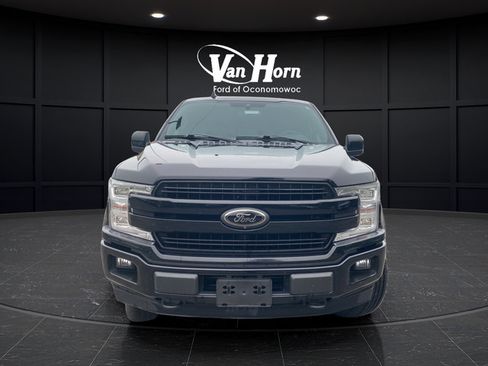 Used 2018 Ford F150 Lariat w/ Equipment Group 502A Luxury AWD/4WD image 2