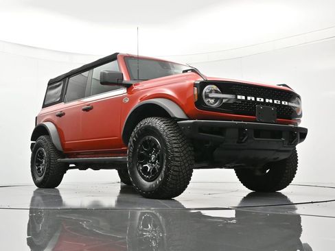 Used 2024 Ford Bronco Wildtrak AWD/4WD image 38