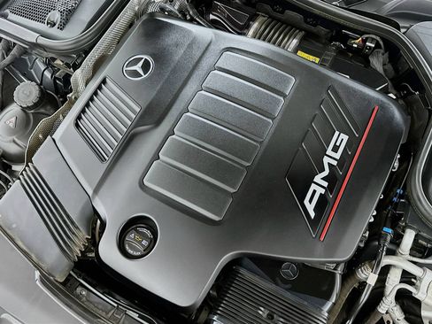 Used 2024 Mercedes-Benz AMG GT 43 image 33