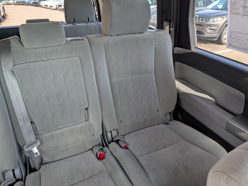 Used 2017 Toyota Sequoia SR5 AWD/4WD image 14