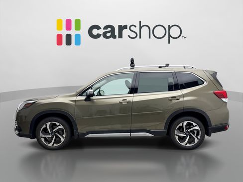 Used 2022 Subaru Forester Touring w/ Popular Package #2 AWD/4WD image 2