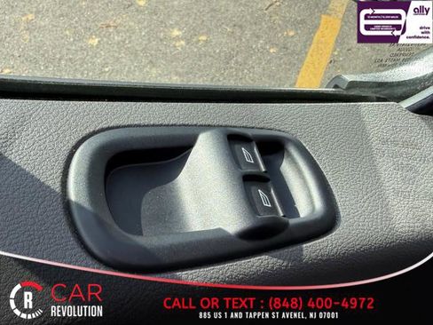 Used 2023 Ford Transit 350 XLT image 36