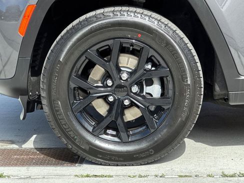 New 2026 Jeep Grand Cherokee 4WD image 26