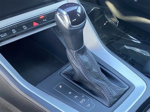 Used 2023 Audi Q3 2.0T Premium image 27