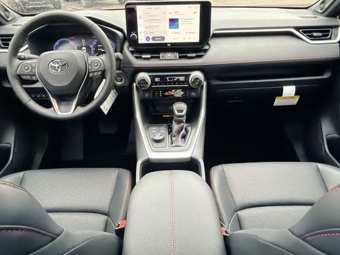 Certified 2025 Toyota RAV4 XSE image 11