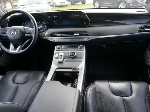 Used 2020 Hyundai Palisade Limited FWD image 4