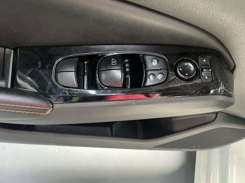 Certified 2024 Nissan Altima 2.5 SR FWD image 16