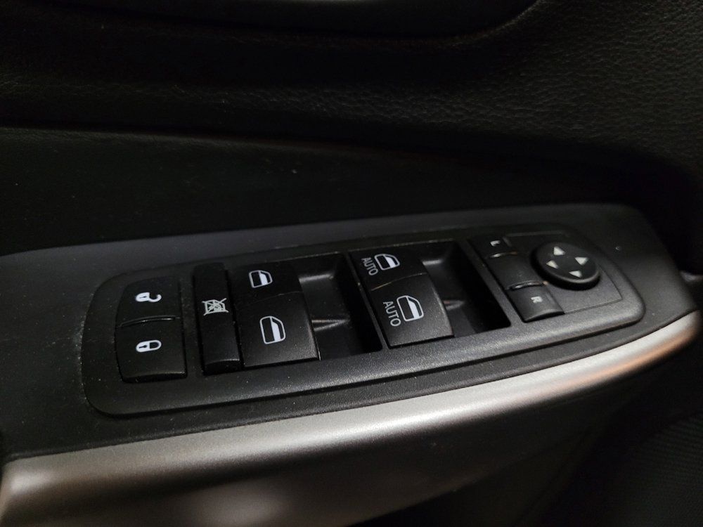 Used 2021 Jeep Cherokee Limited AWD/4WD image 27